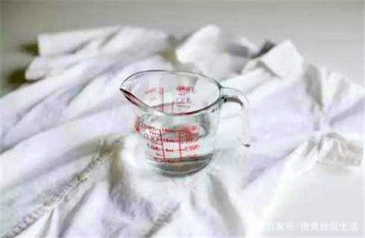 衣服上長(zhǎng)斑了怎么辦？不要慌張，小妙招教你輕松除干凈