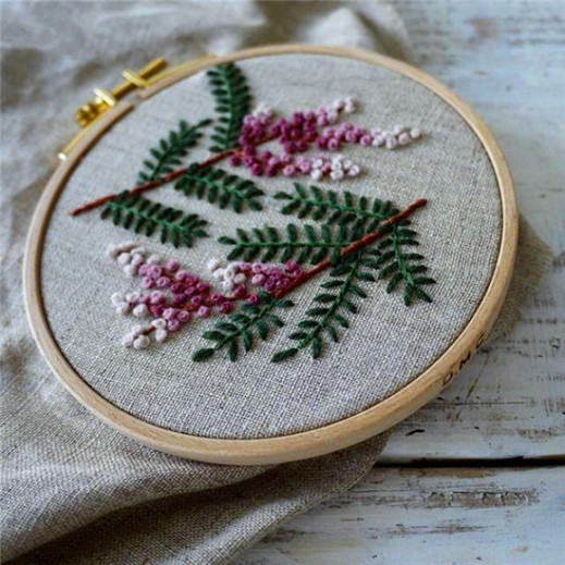 手工刺繡DIY：毛線刺繡26款圖案，繡在毛衣和毛呢服裝上都很漂亮